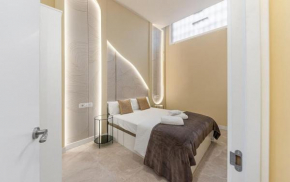 Eleganza CasaCheckProfile Milano